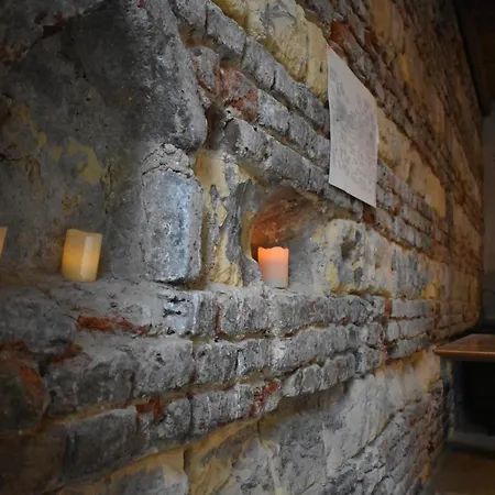 Uniek Stadspand, Compleet Woonhuis Ruremonde