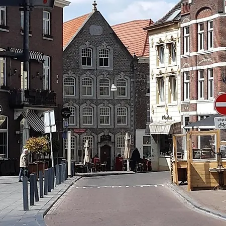 Uniek Stadspand, Compleet Woonhuis Roermond
