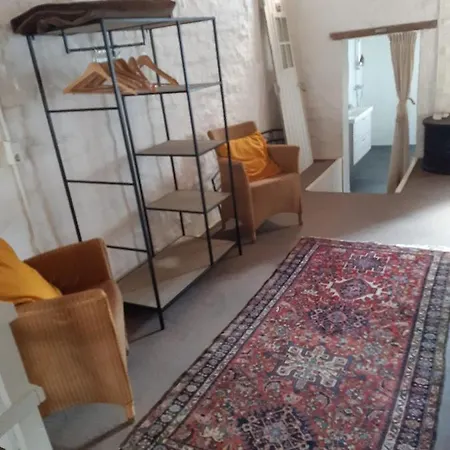 Uniek Stadspand, Compleet Woonhuis