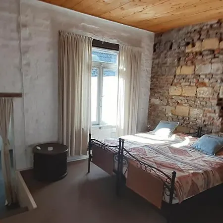 Uniek Stadspand, Compleet Woonhuis Appartement