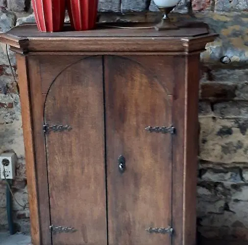 Apartment Uniek Stadspand, Compleet Woonhuis