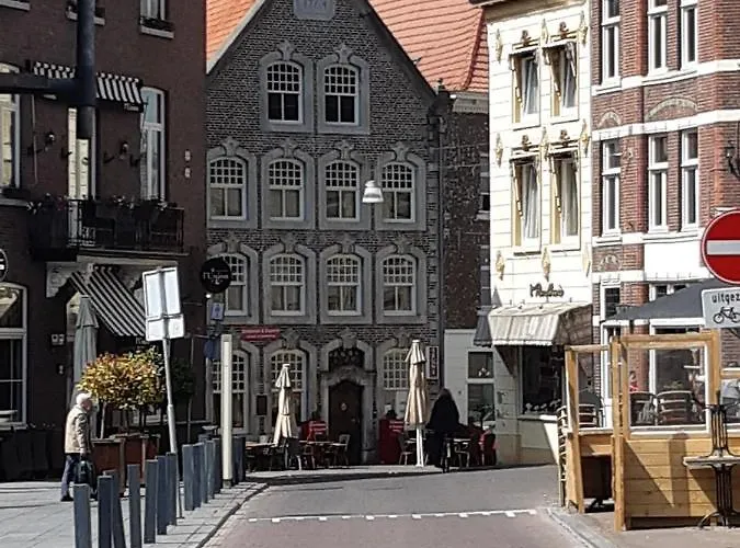Uniek Stadspand, Compleet Woonhuis Roermond