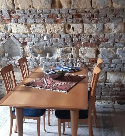 Uniek Stadspand, Compleet Woonhuis Apartmán